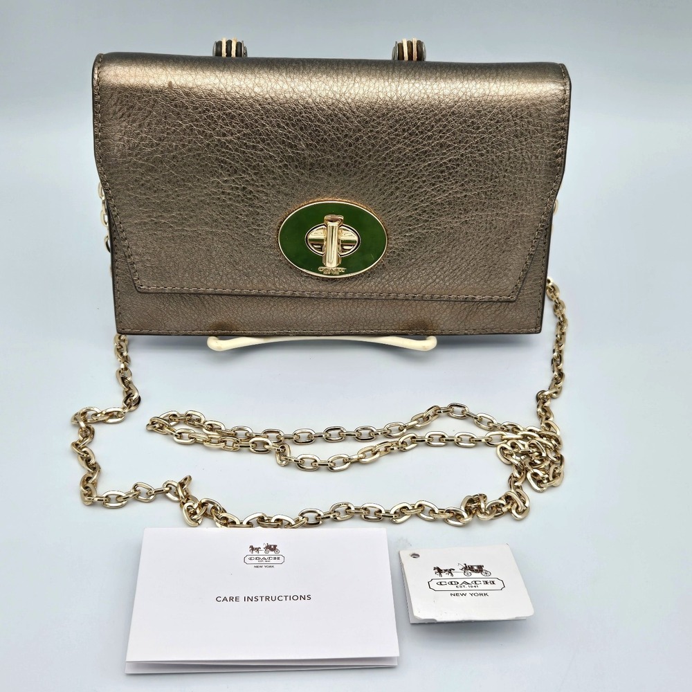 Coach Gold Metallic‎ Leather Clutch Purse Bag Chain Strap Cocktail Party Dressy